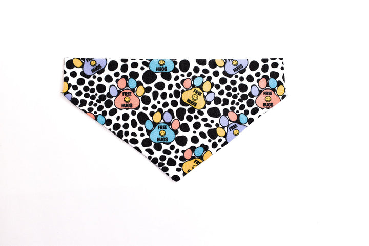 Free Hugs Bandana